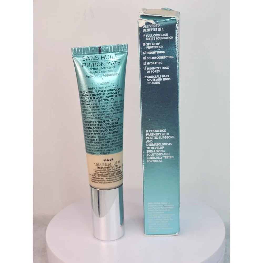 IT Cosmetics Your Skin But Better CC+ Oil Free Matte SPF40 Fair 1.08FL NEW BOX
